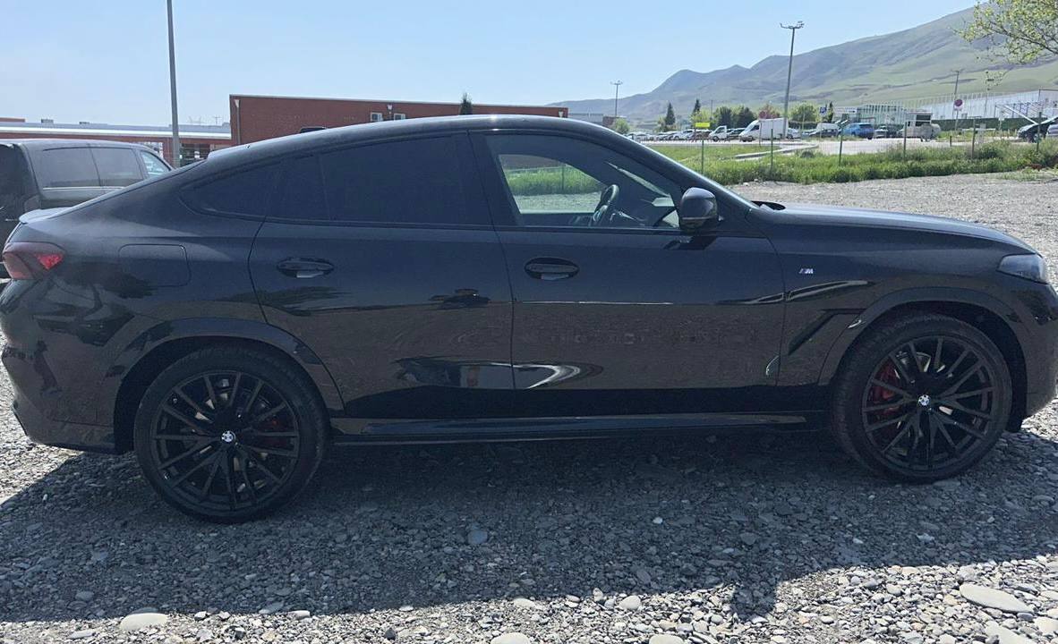 BMW X6 xDrive 40d Msportid-3797