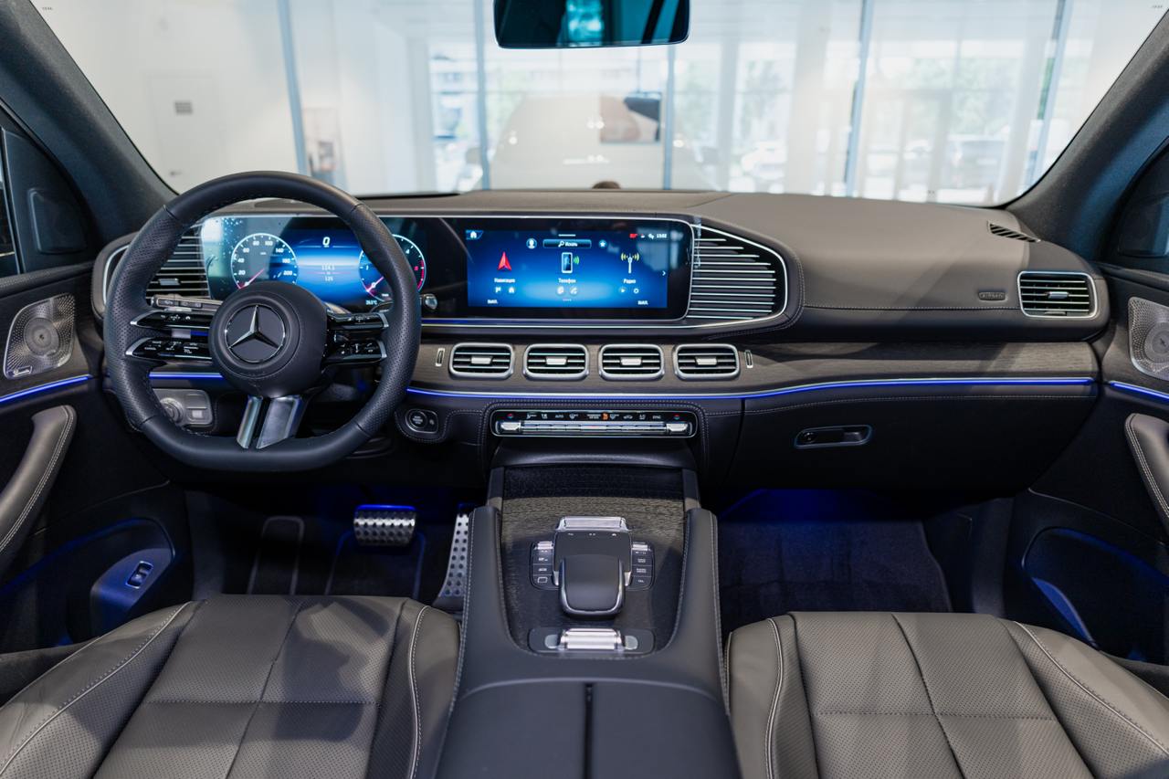 Mercedes-Benz GLS-Class 450did-4259