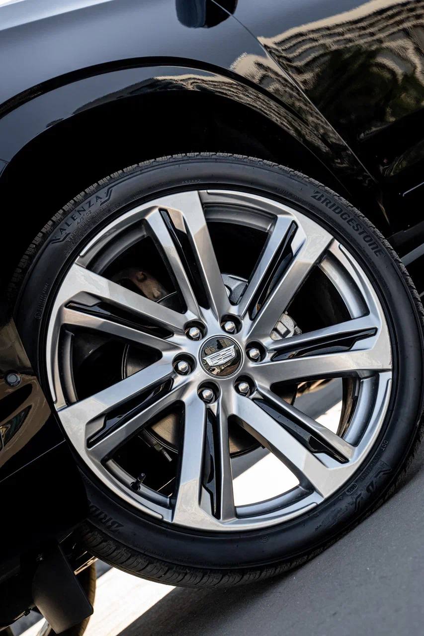 Cadillac Escalade Rest ESVid-5152