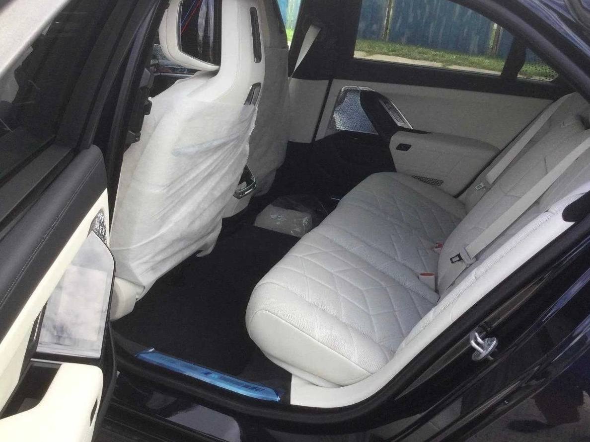 BMW 7 series 740d xDrive Msportid-5388