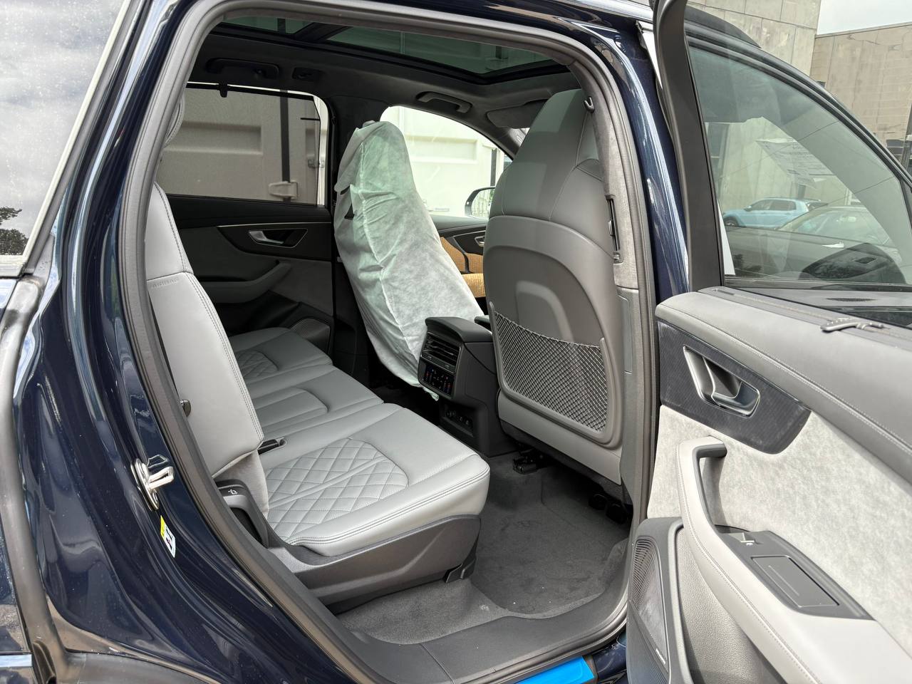 AUDI Q7 50tdiid-3811