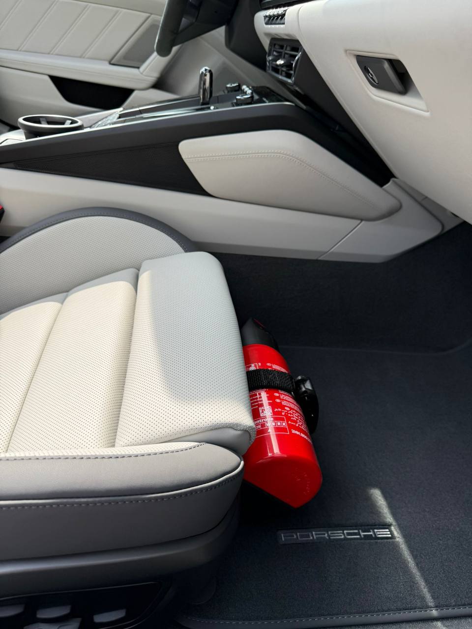 Porsche targa 992.2 GTSid-3819