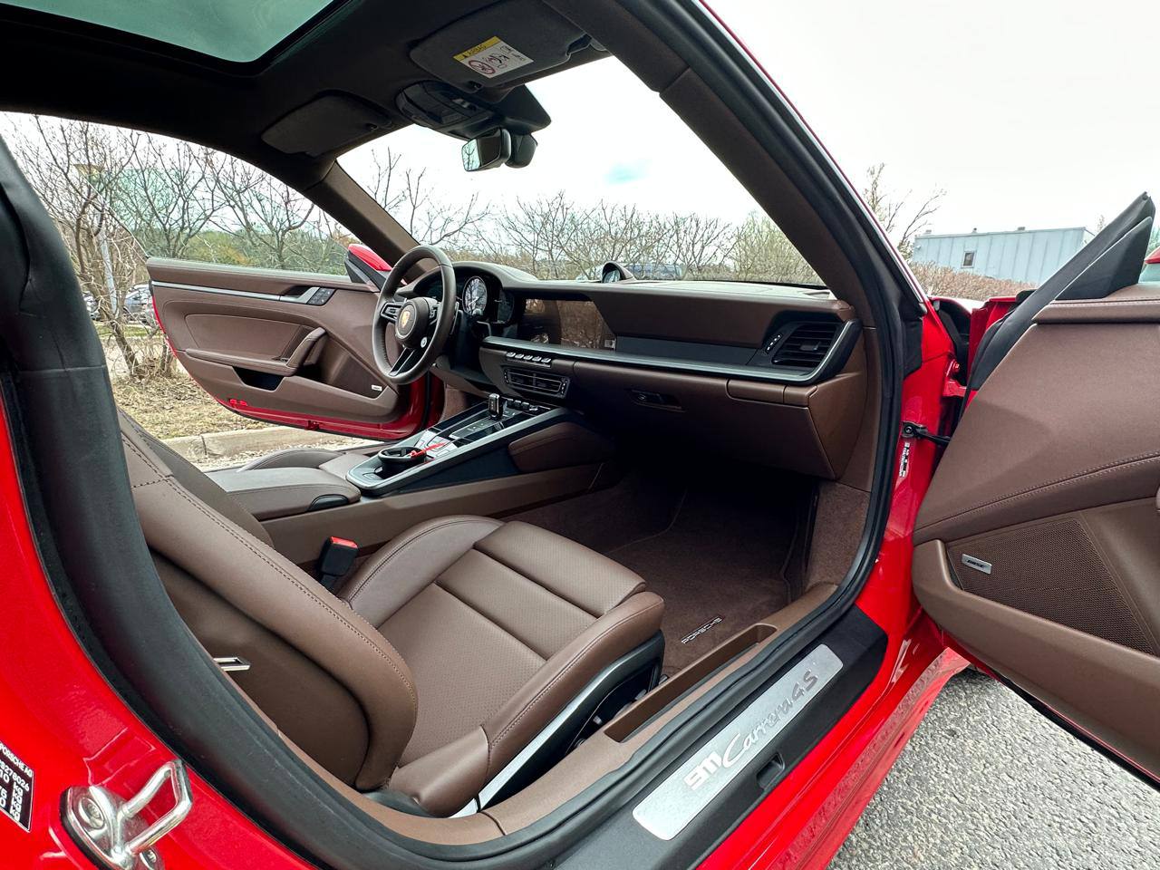 Porsche 911 Carrera 4Sid-3820