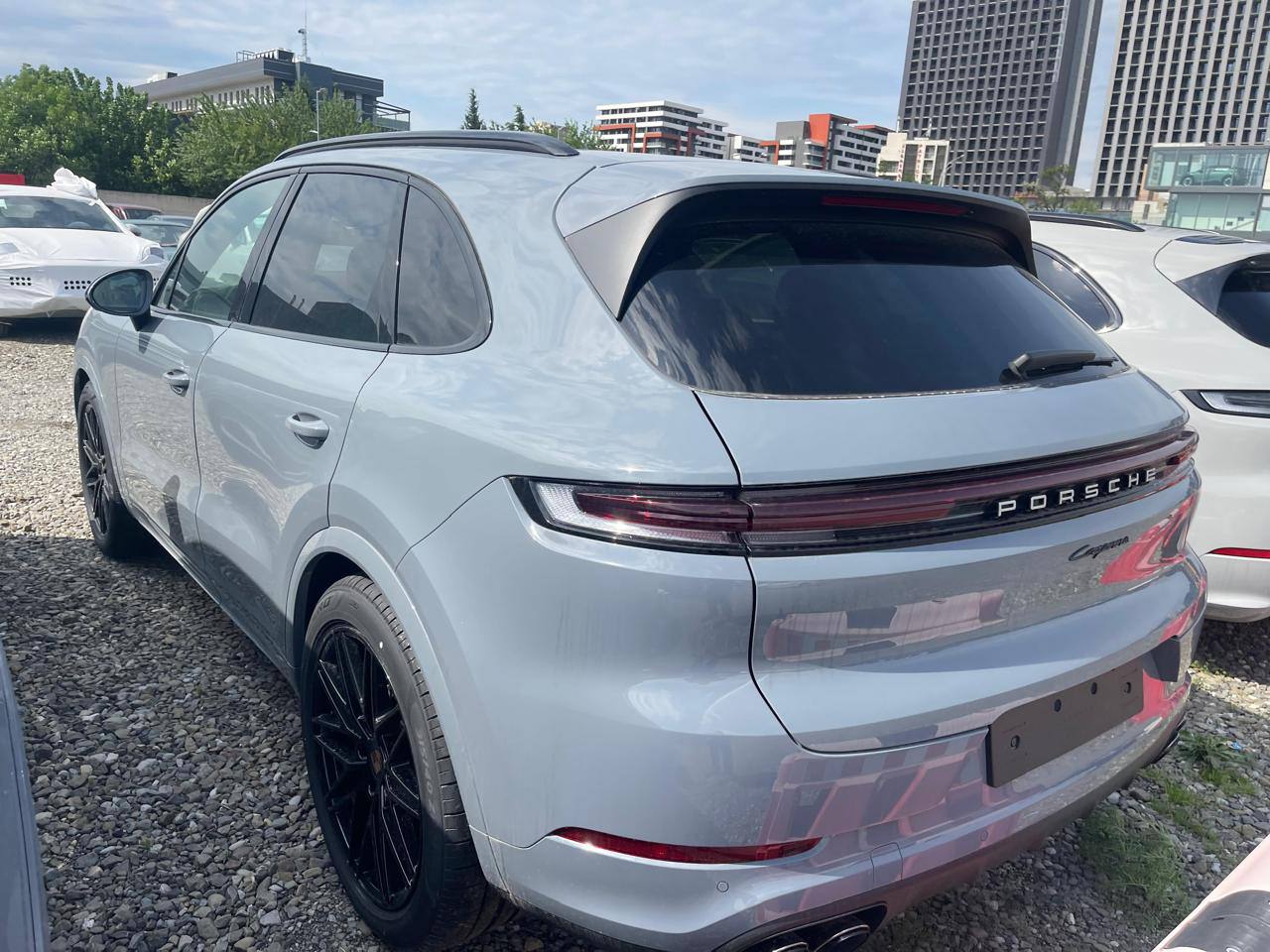 Porsche Cayenne id-3821