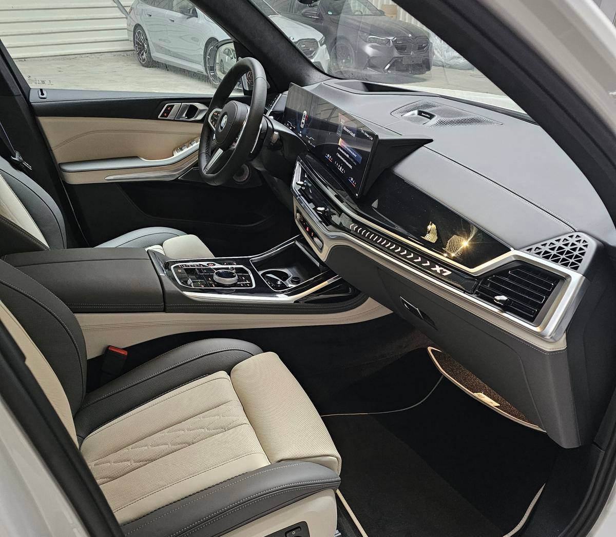 BMW X7 xDrive 40d Msportid-3828