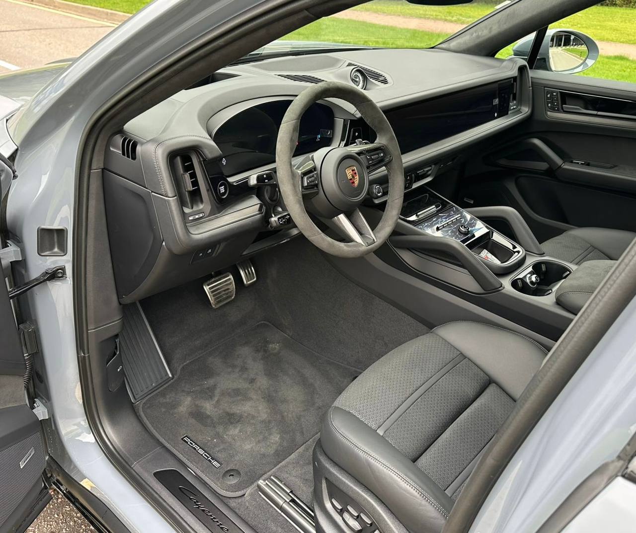 Porsche Cayenne GTS Coupeid-4271