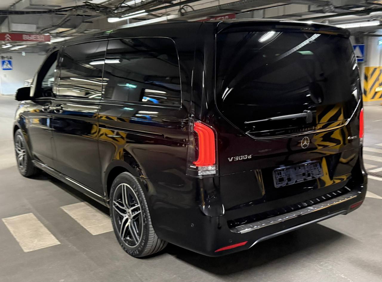 Mercedes-Benz V-Class 300d 4M Longid-5618