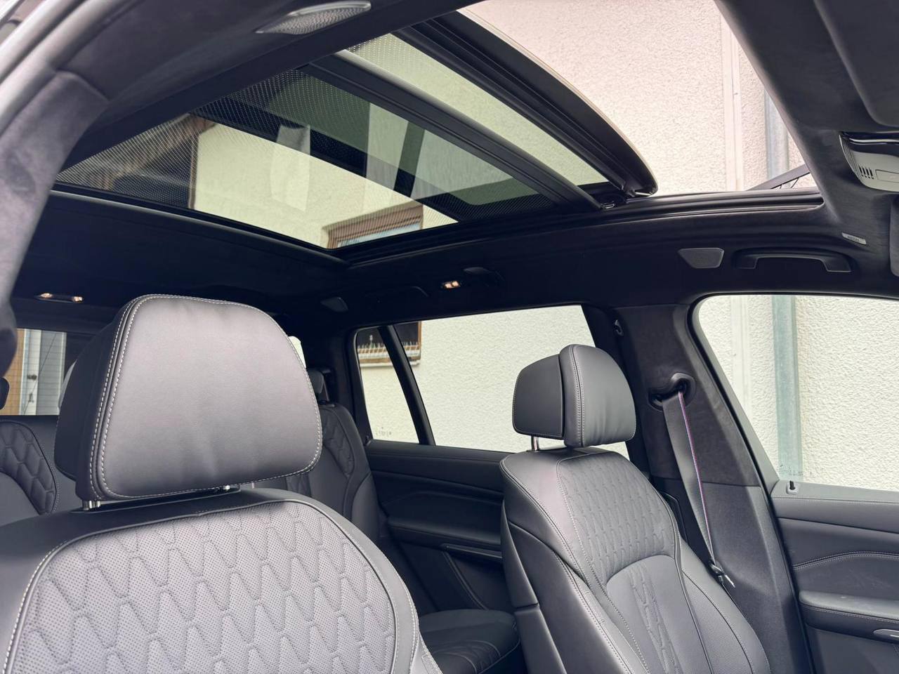 BMW X7 xDrive 40d Msportid-3846