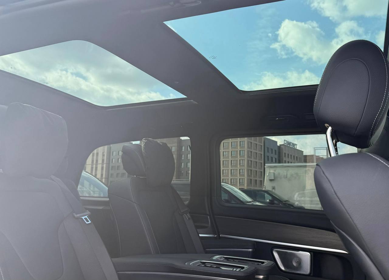 Mercedes-Benz V-Class 300d 4M Longid-4295