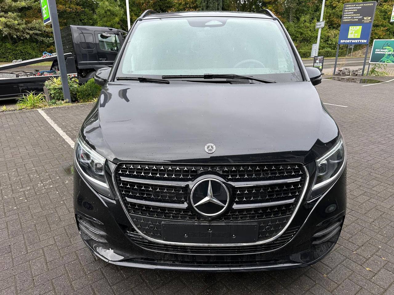 Mercedes-Benz V-Class 300d 4Mid-4915