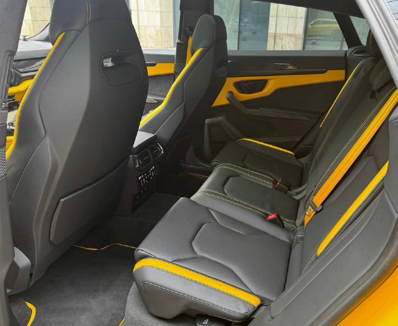 Lamborghini Urus SEid-4922