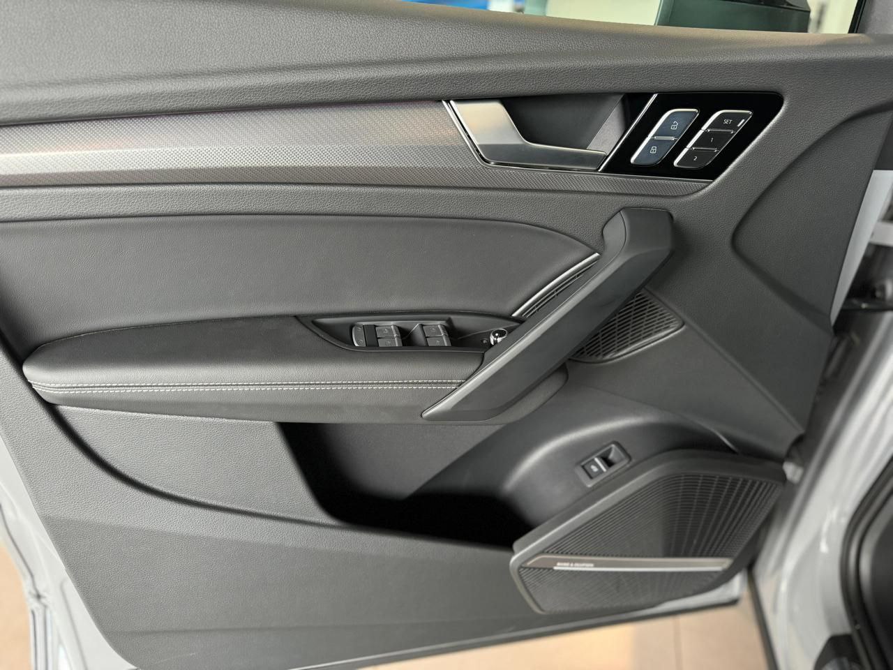 Audi Q5 long quattroid-5178