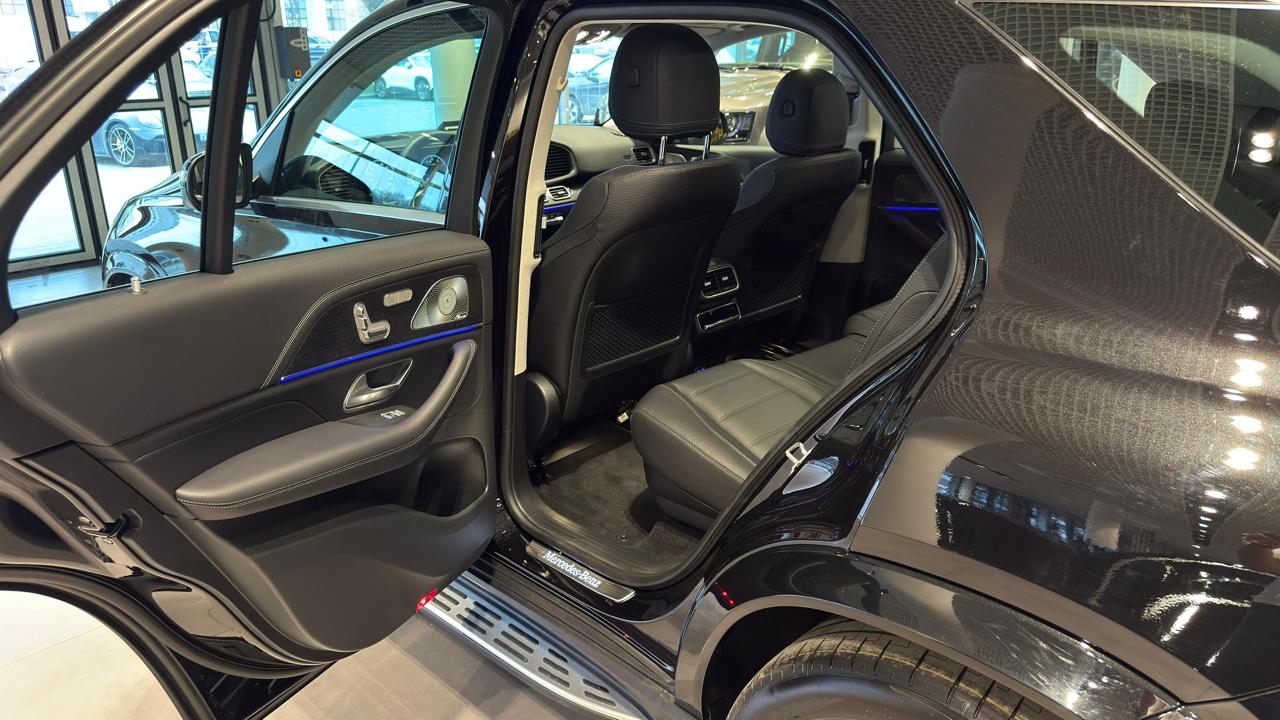 Mercedes-Benz GLE-Class 450id-5634