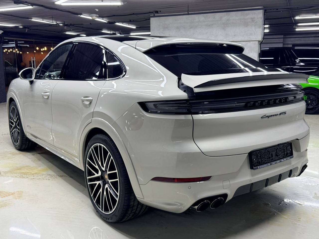 Porsche Cayenne GTSid-5642