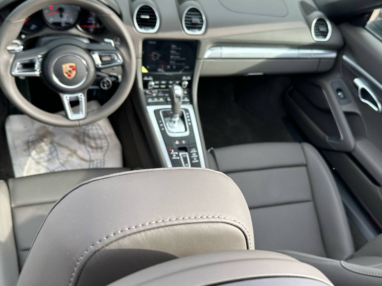 Porsche Boxter Sid-3487