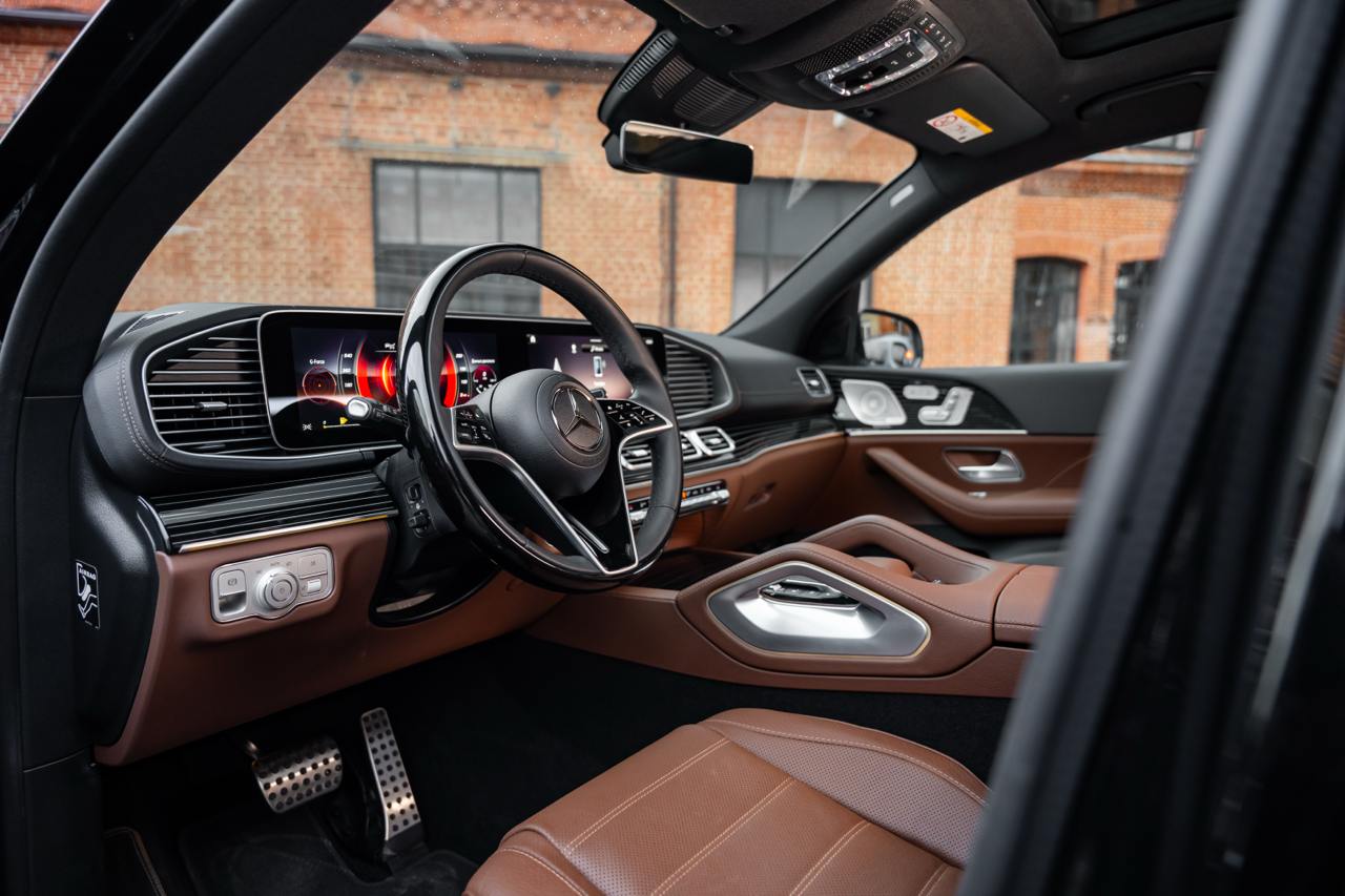 Mercedes-Benz GLS-Class 450 FLid-3859