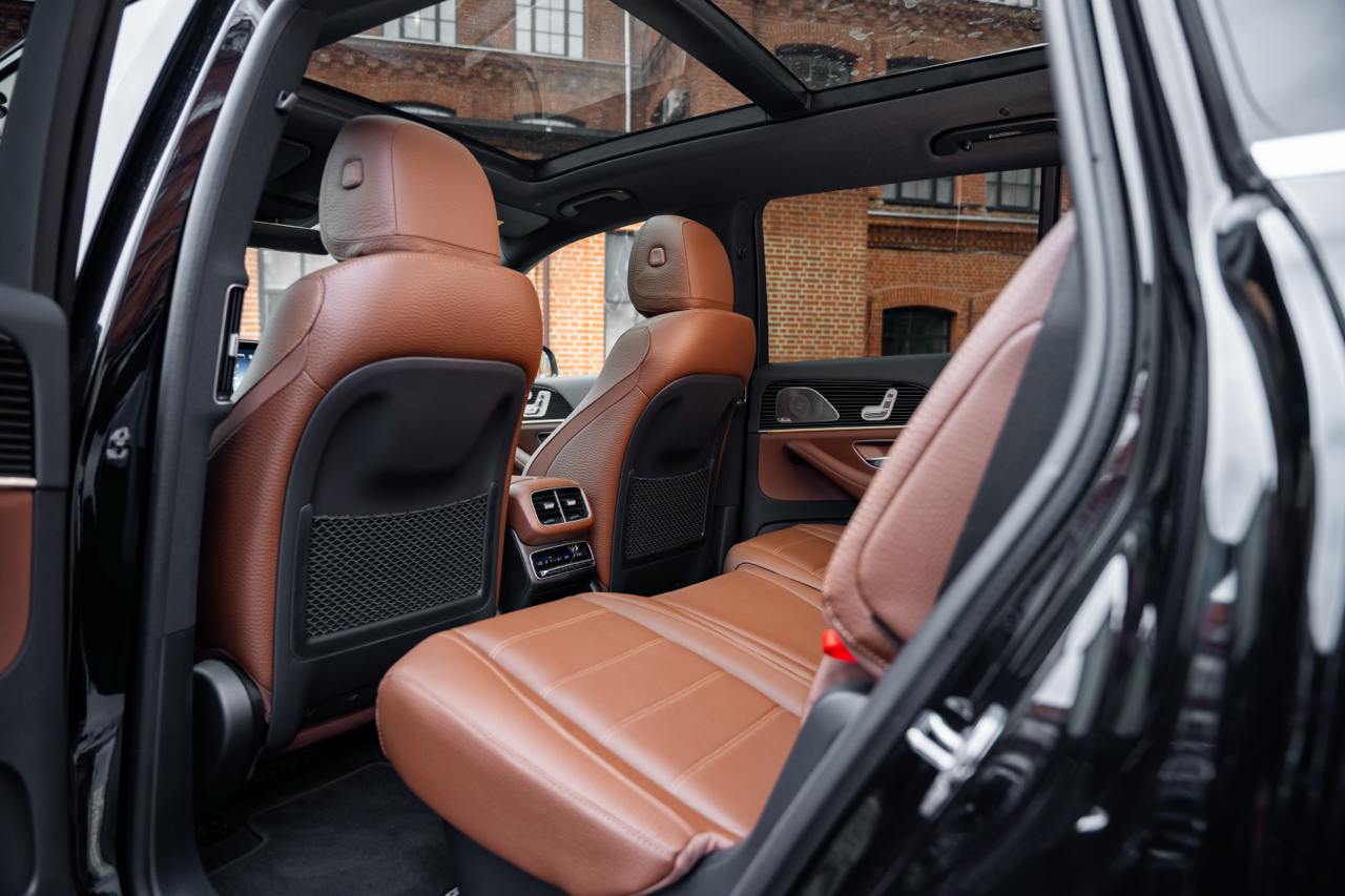 Mercedes-Benz GLS-Class 450 FLid-3859