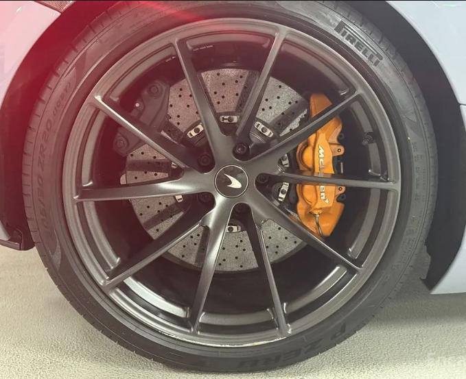 McLaren 720S Spyderid-4299