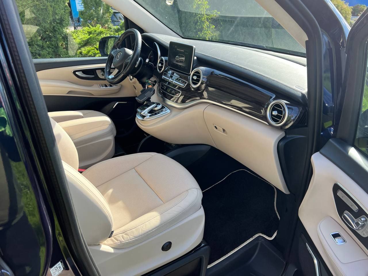 Mercedes-Benz V-Class V250d long 4 maticid-4301