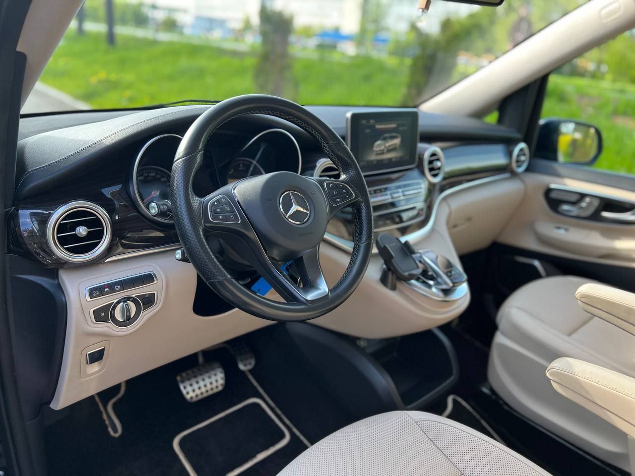 Mercedes-Benz V-Class V250d long 4 maticid-4301