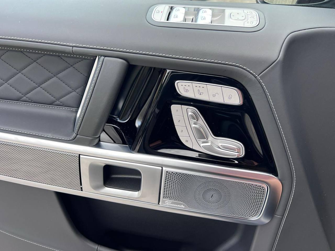 Mercedes-Benz G-Class 500id-4302