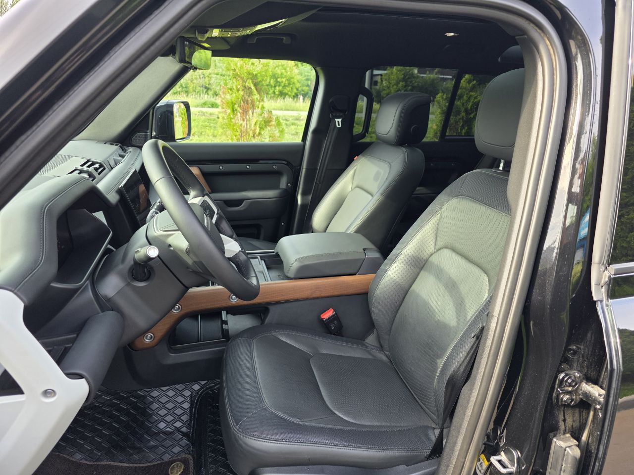 Land Rover Defender id-4304