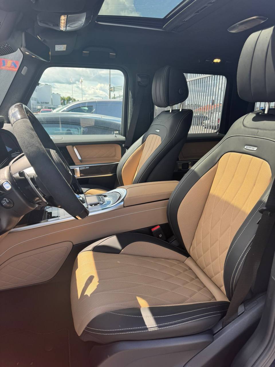 Mercedes-Benz G-Class 63 AMGid-4305