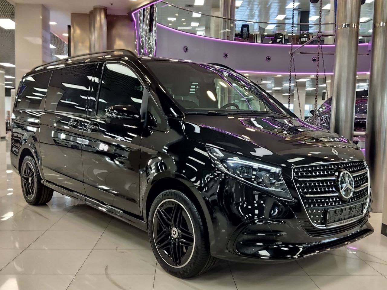 Mercedes-Benz V-Class 300d 4M Longid-4646