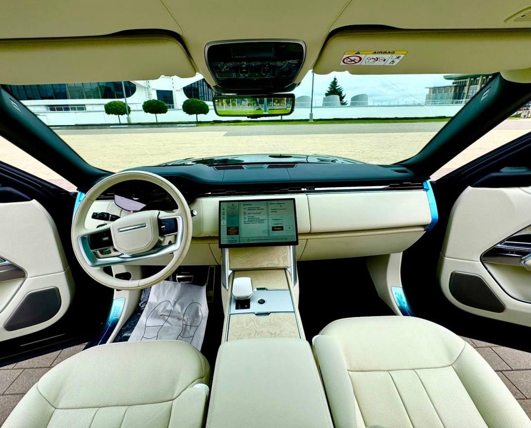 Land Rover Range Rover D350 SVid-4656