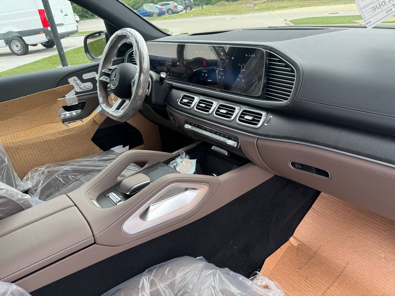 Mercedes-Benz GLS-Class 450did-4925