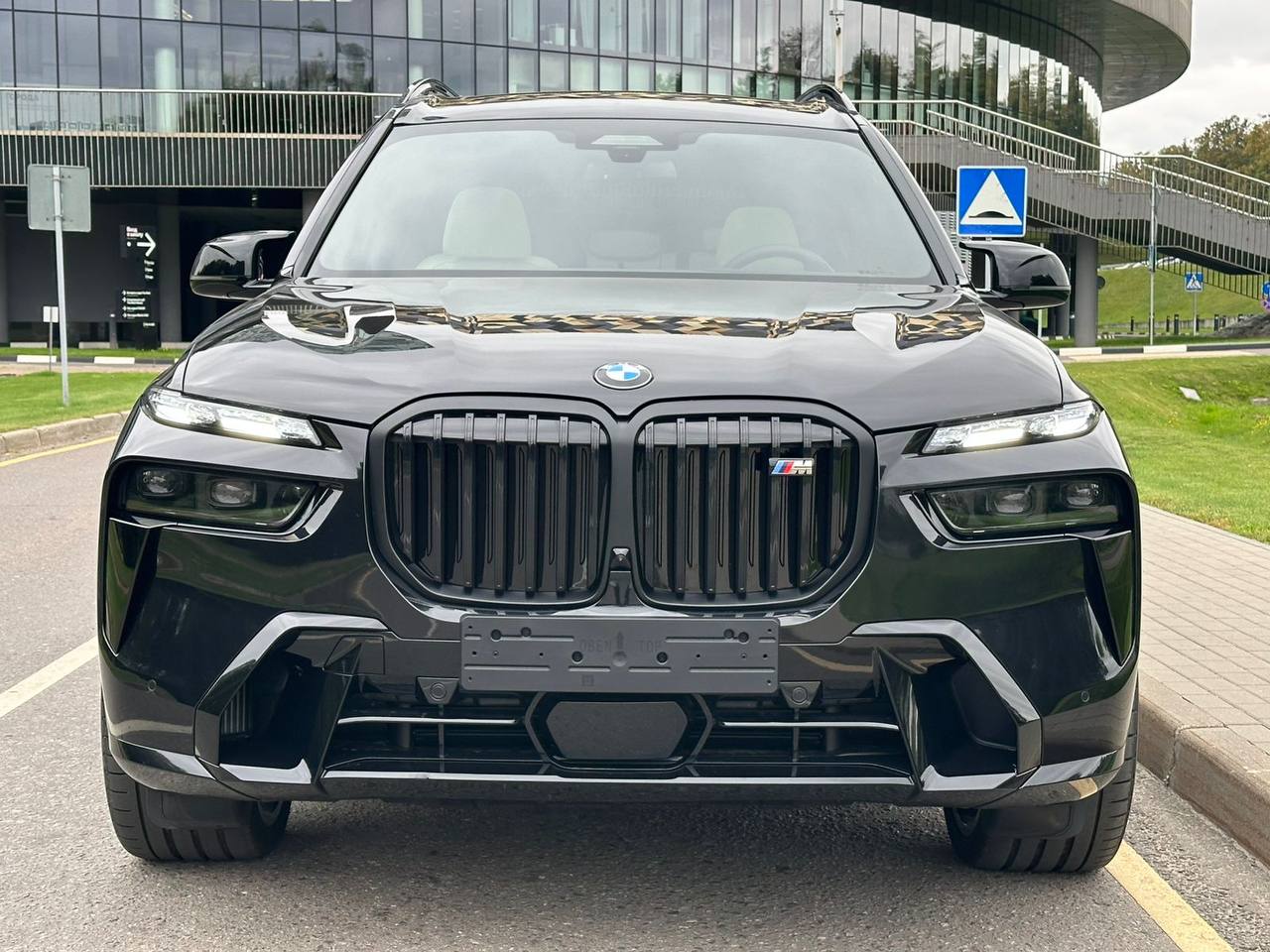 BMW X7 M60iid-4926