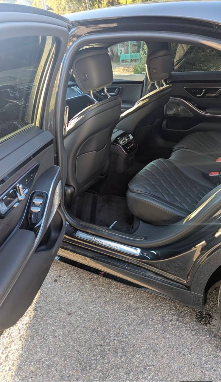 Mercedes-Benz S-Class 400did-4928