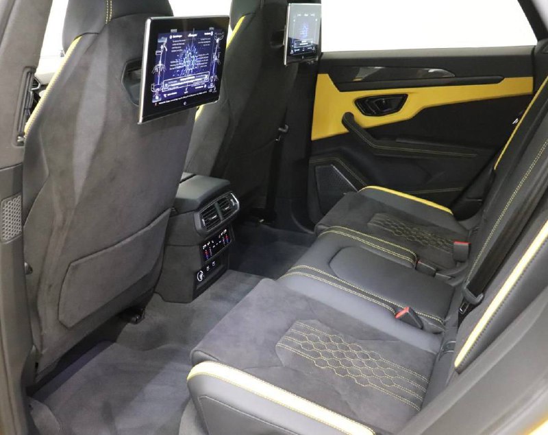 Lamborghini Urus id-5182