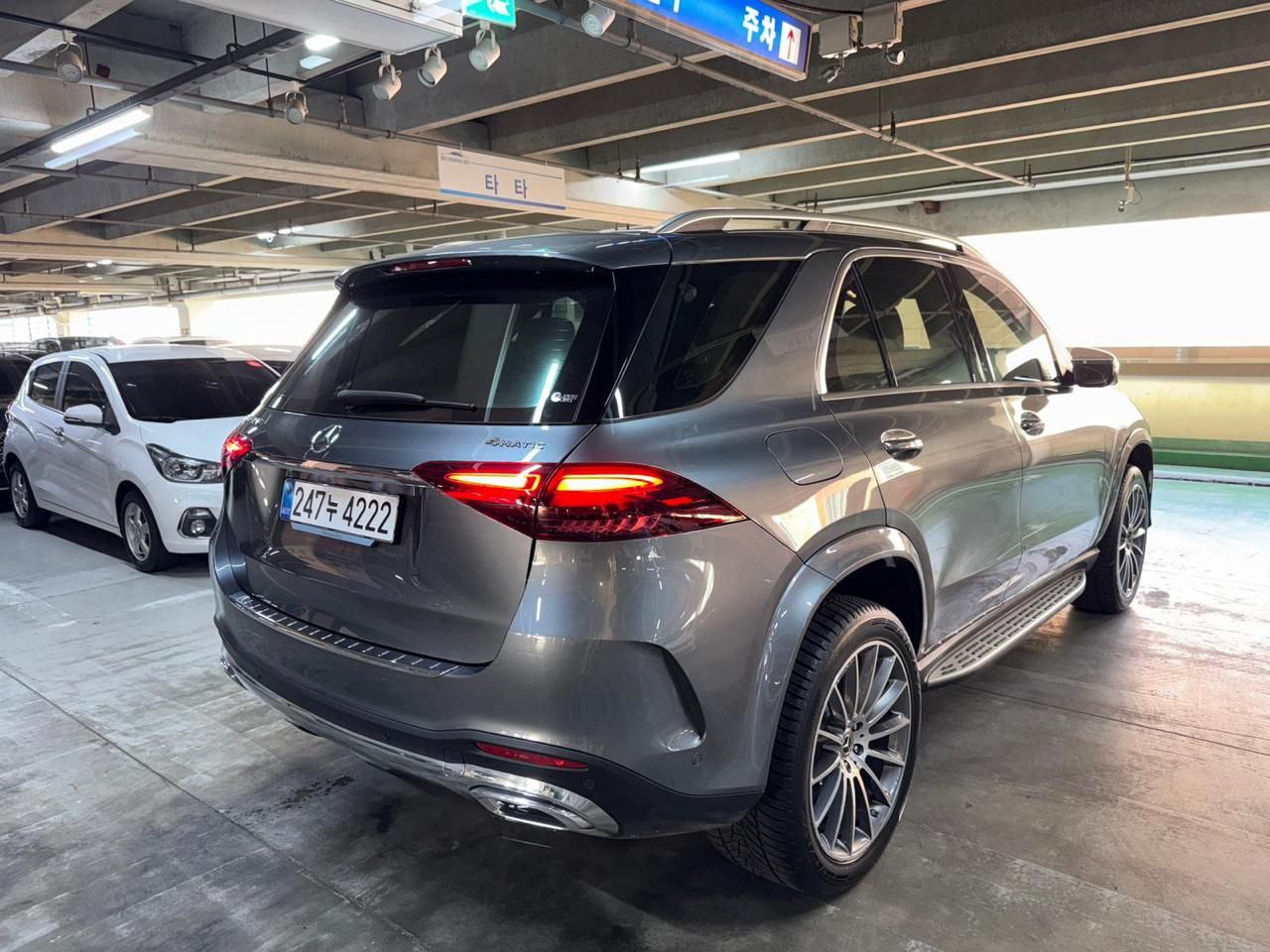 Mercedes-Benz GLE-Class 450id-5646