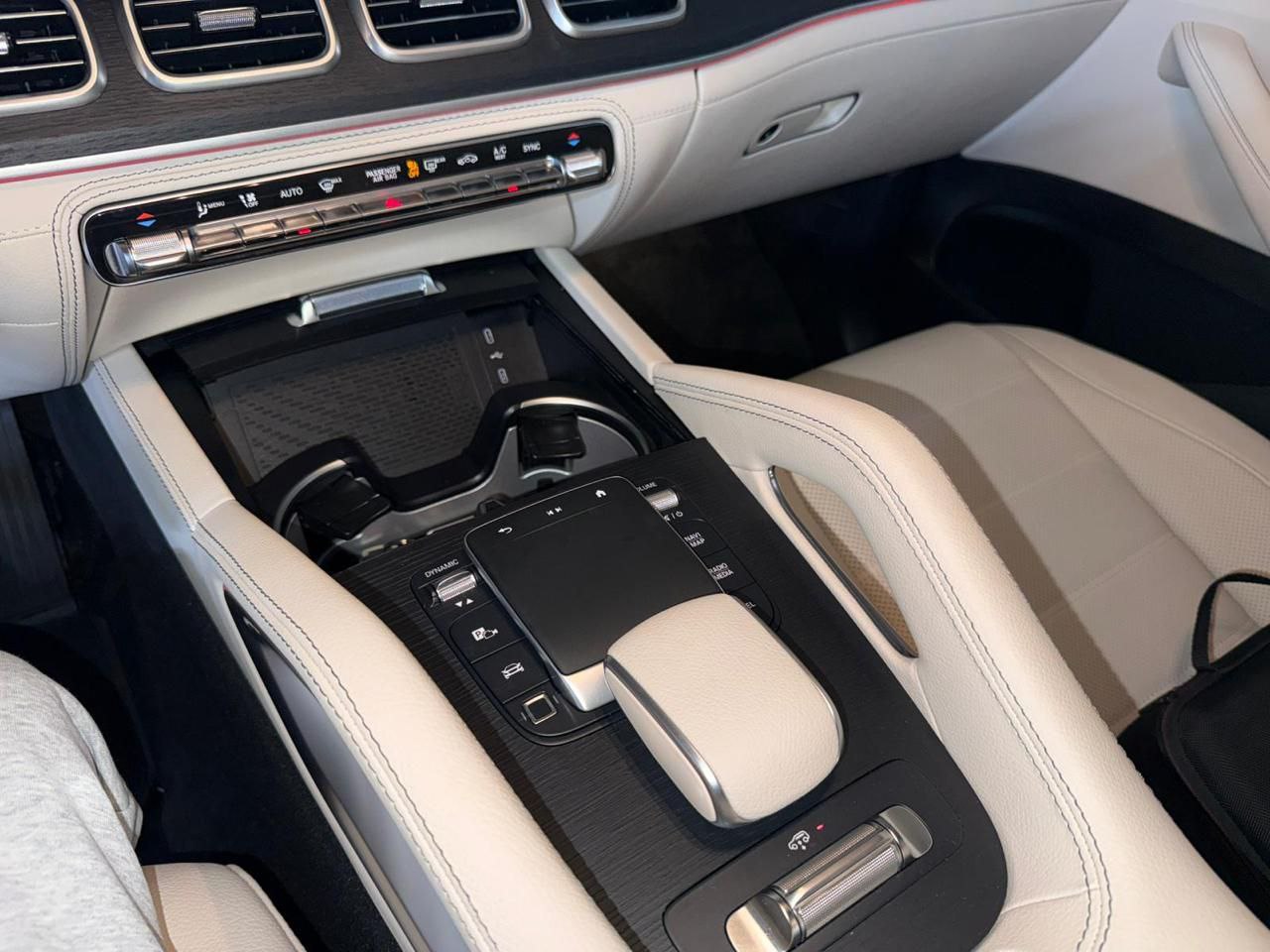 Mercedes-Benz GLE-Class 450id-5646