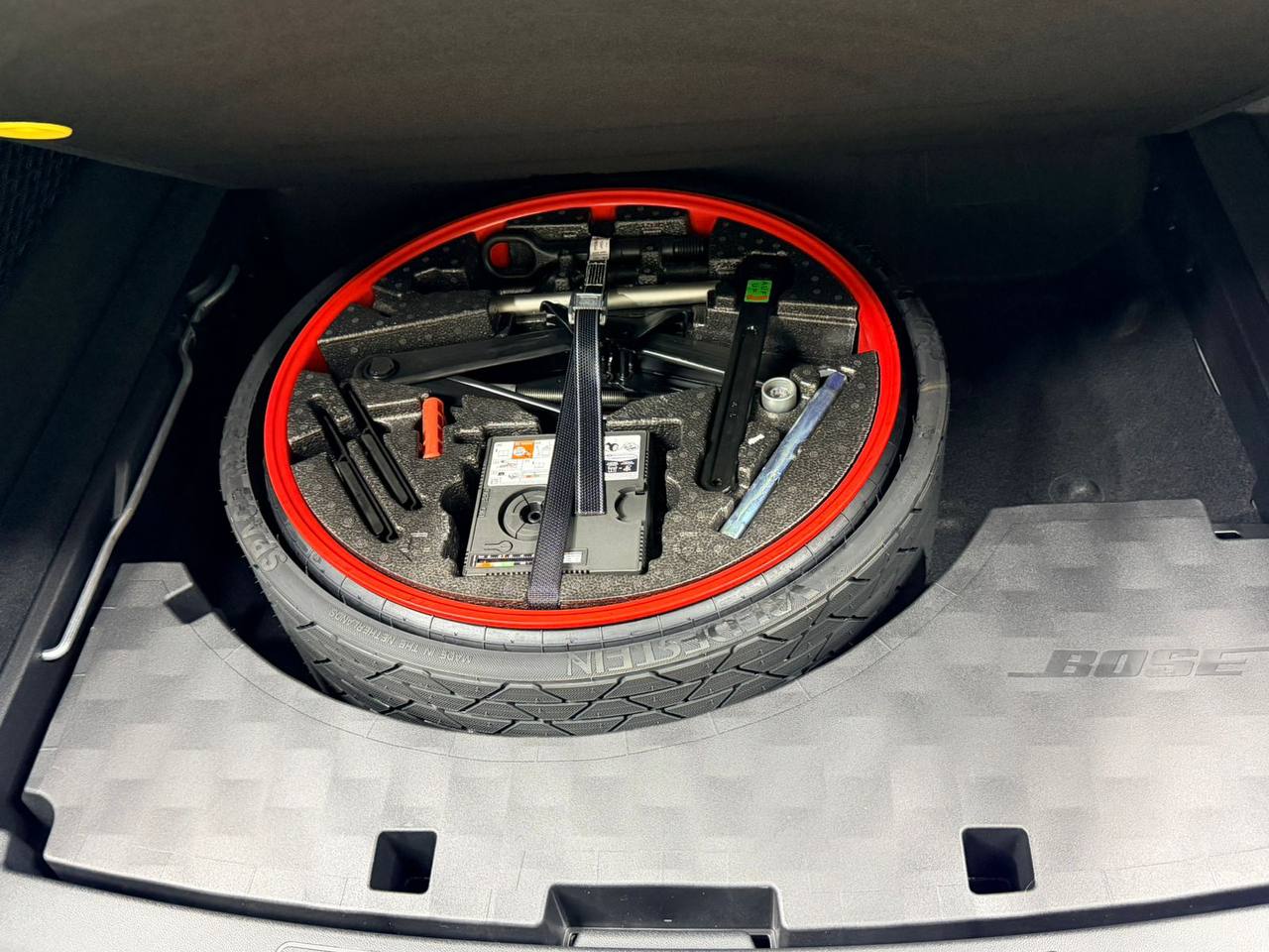 Porsche Cayenne id-5655