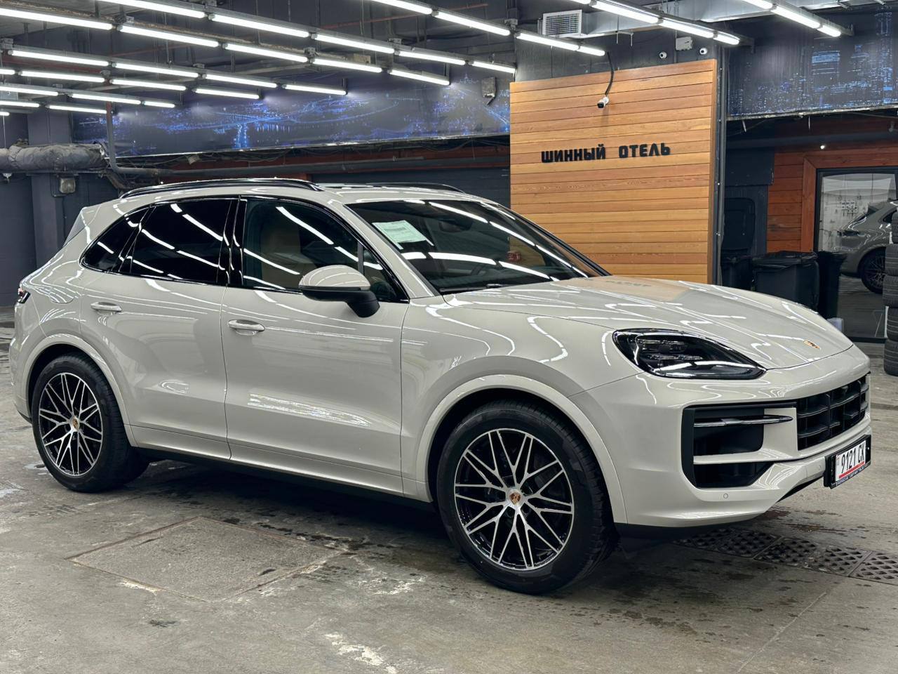 Porsche Cayenne id-5656