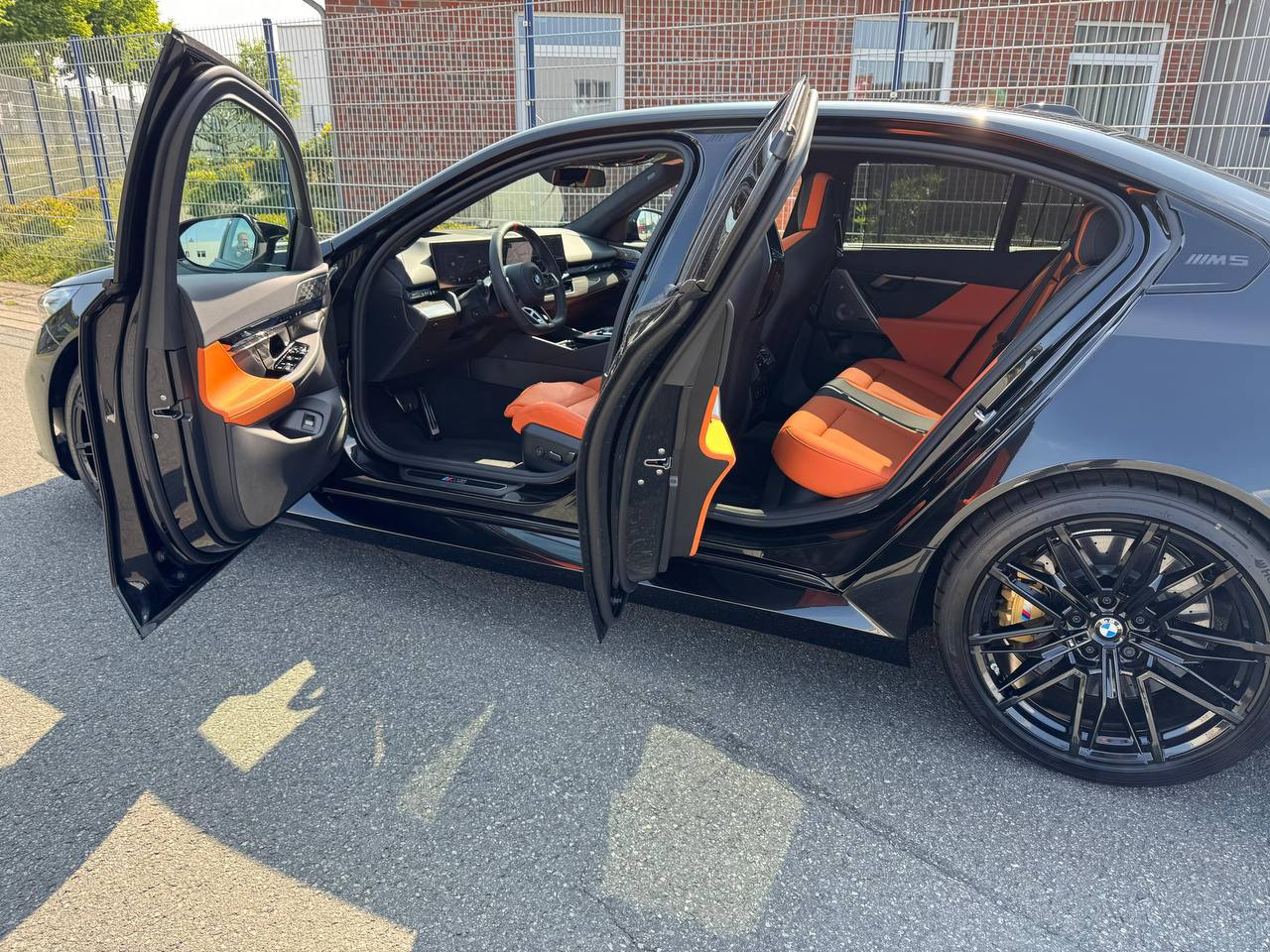 BMW M5 G90, CARBON CERAMICid-3878