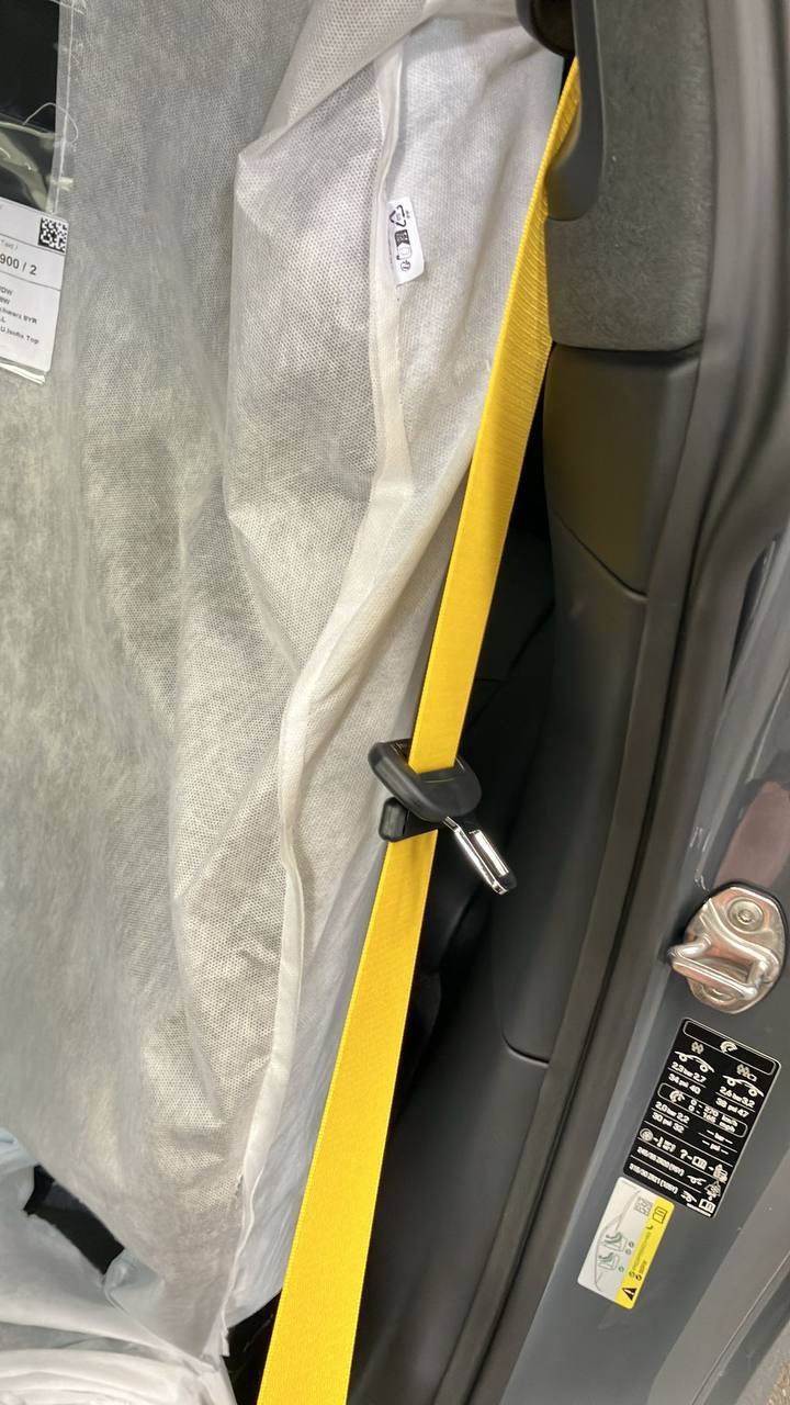 Porsche 911 4 GTSid-3879