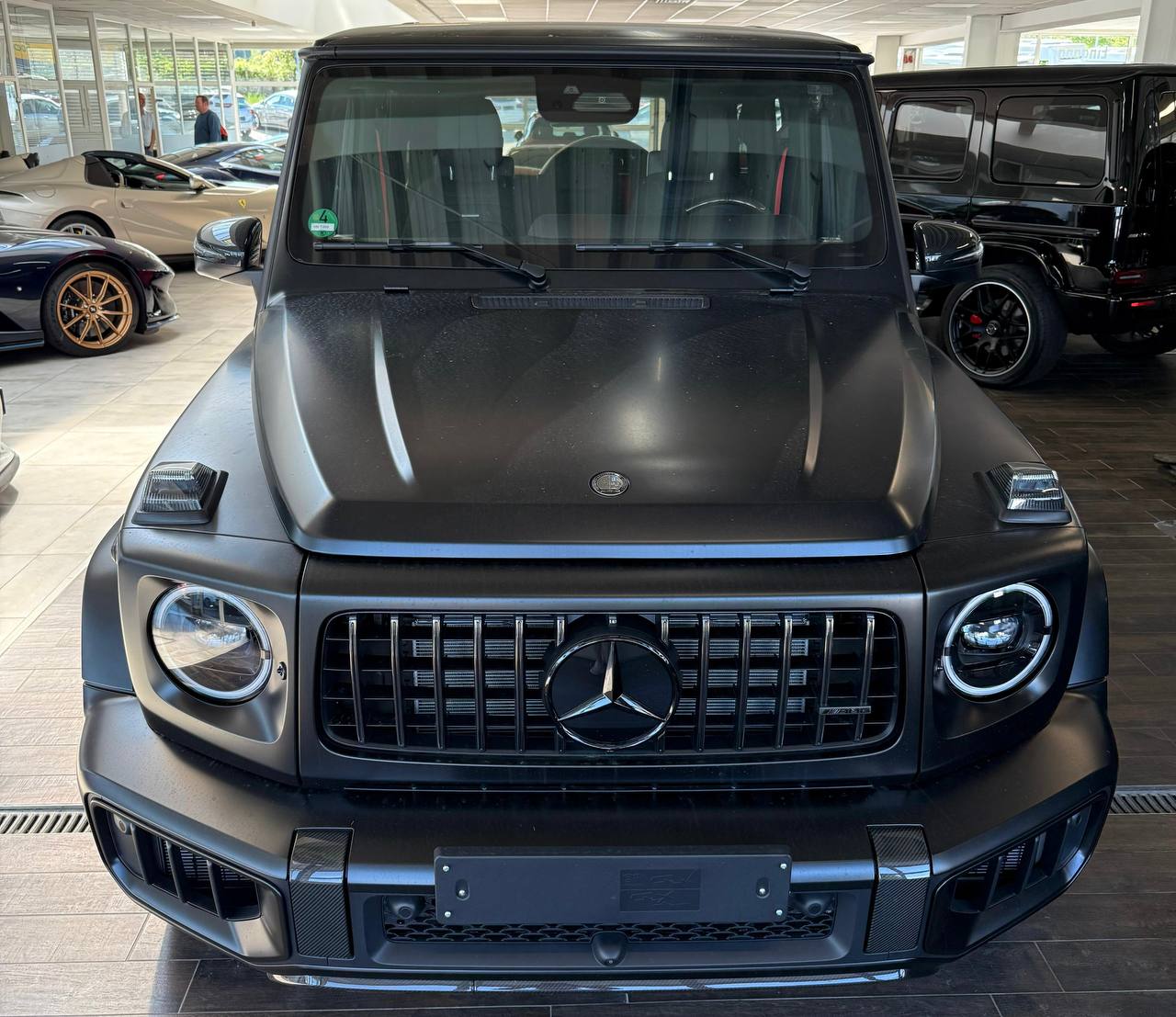 Mercedes-Benz G-Class 63 AMGid-3901