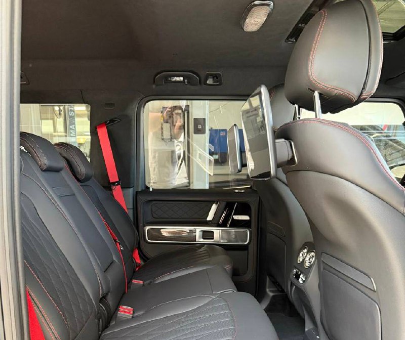 Mercedes-Benz G-Class 63 AMGid-3901