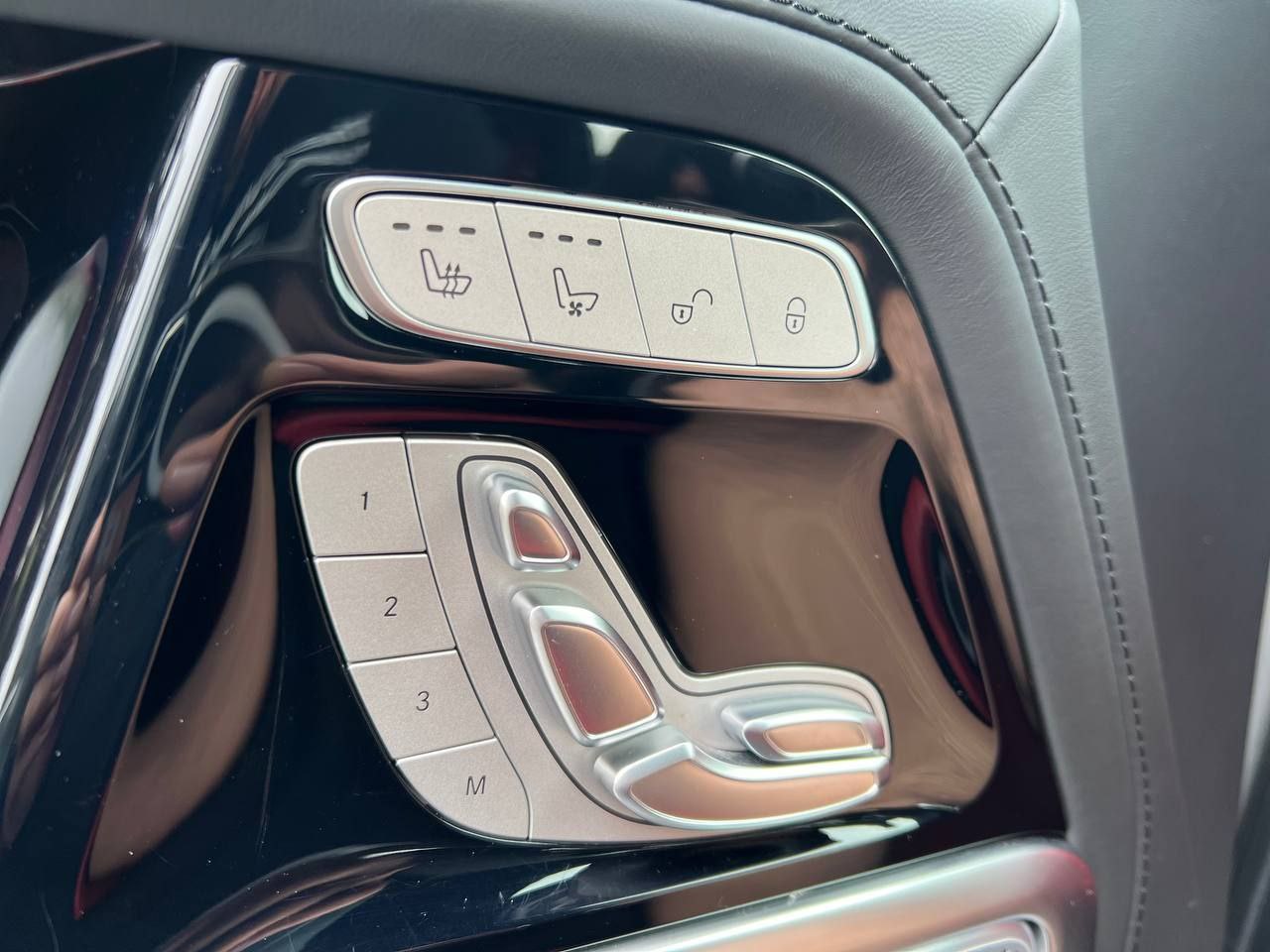 Mercedes-Benz G-Class 63 AMGid-4661