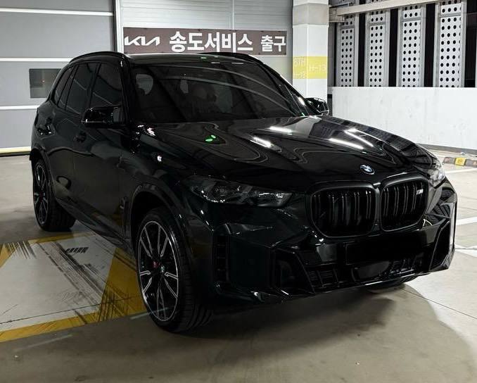 BMW X5 M60iid-4933