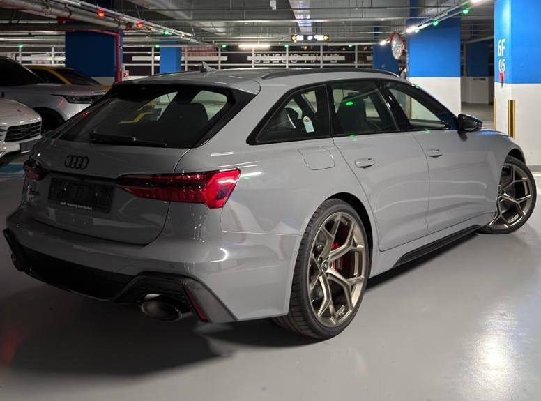 Audi RS6 Avant Quattroid-5407