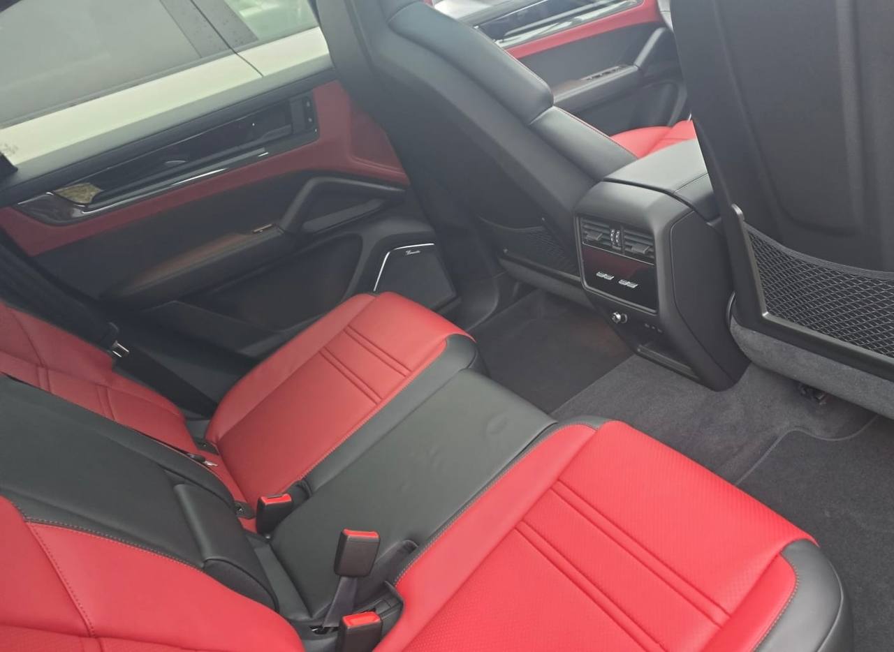 Porsche Cayenne GTS Coupeid-5662