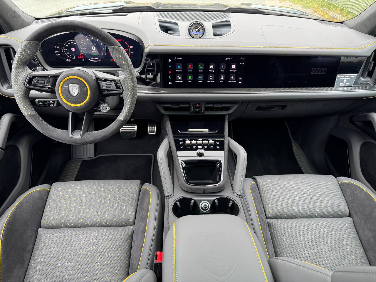 Porsche Cayenne TURBOid-3909