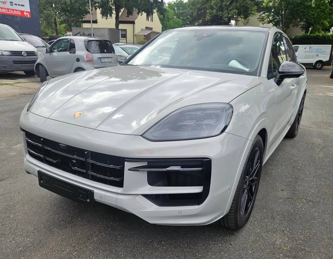 Porsche Cayenne GTS Coupeid-4665