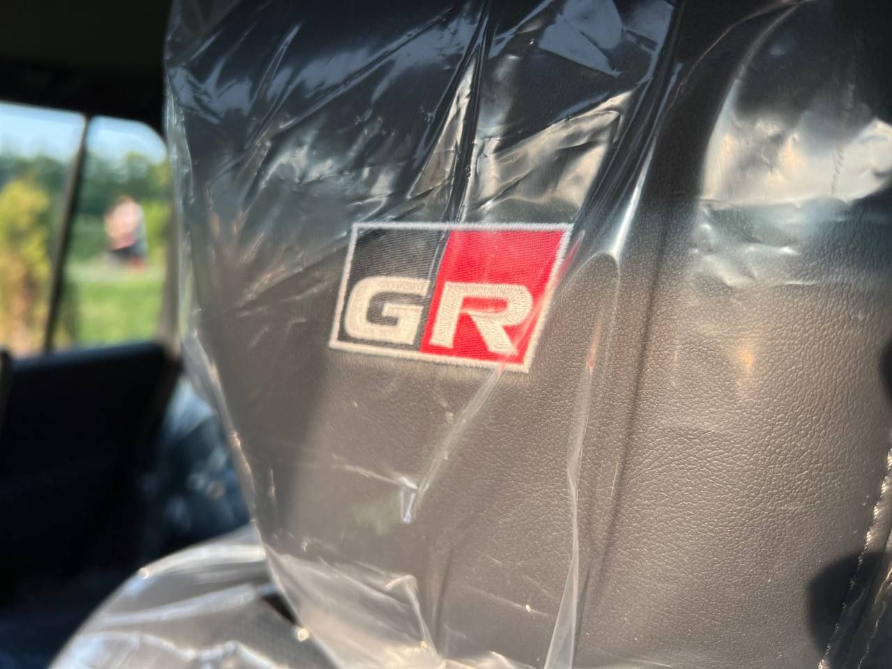 Toyota Land Cruiser 300 GR Sport Рестid-5195