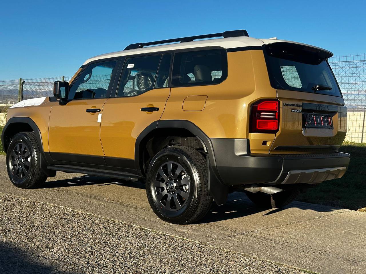 Toyota Land Cruiser Prado 250id-5418