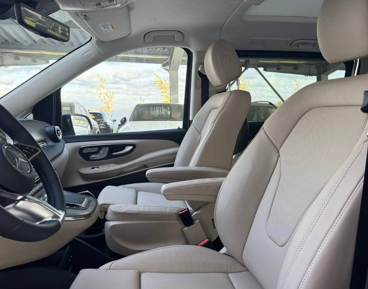 Mercedes-Benz V-Class 300d 4M Longid-5663